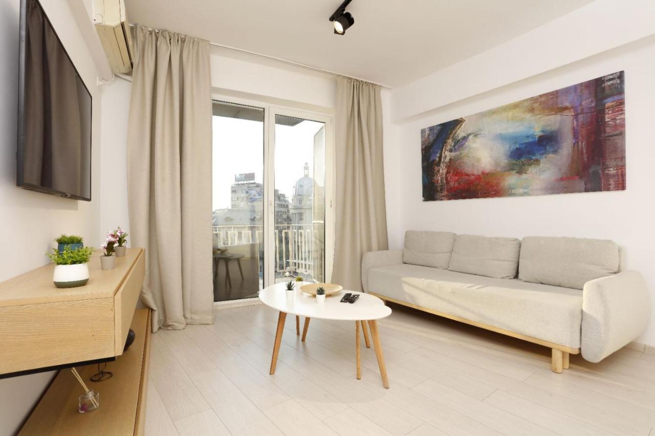 2 Bedroom Apartment With Amazing View In City Center 부쿠레슈티 외부 사진